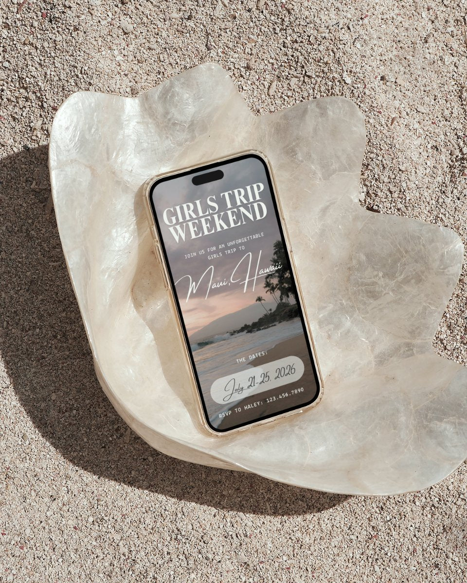 Luxury Maui Hawaii girls trip weekend itinerary template on iPhone, editable Canva vacation planner digital download, hawaii aesethetic travel planner, digital invitation for group trip